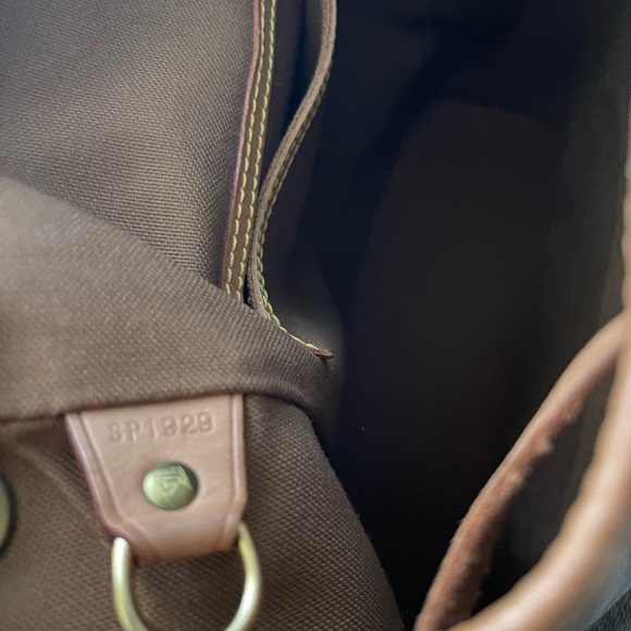 LOUIS VUITTON MONOGRAM MONTSOURIS PM WITH DUST BAG - Picture 10 of 11